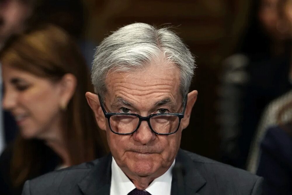 powell bloomberg 260668