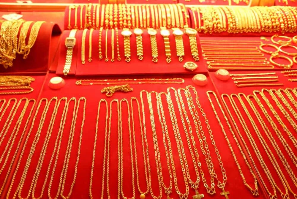 ทอง 9K คือทองที่มีสัดส่วนทองคำแท้ประมาณ 37.5%